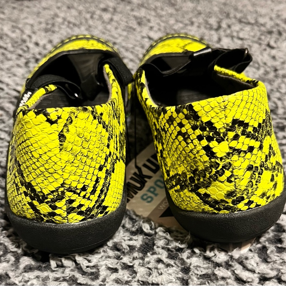 Muk Luk sport shoes - Picture 7 of 8